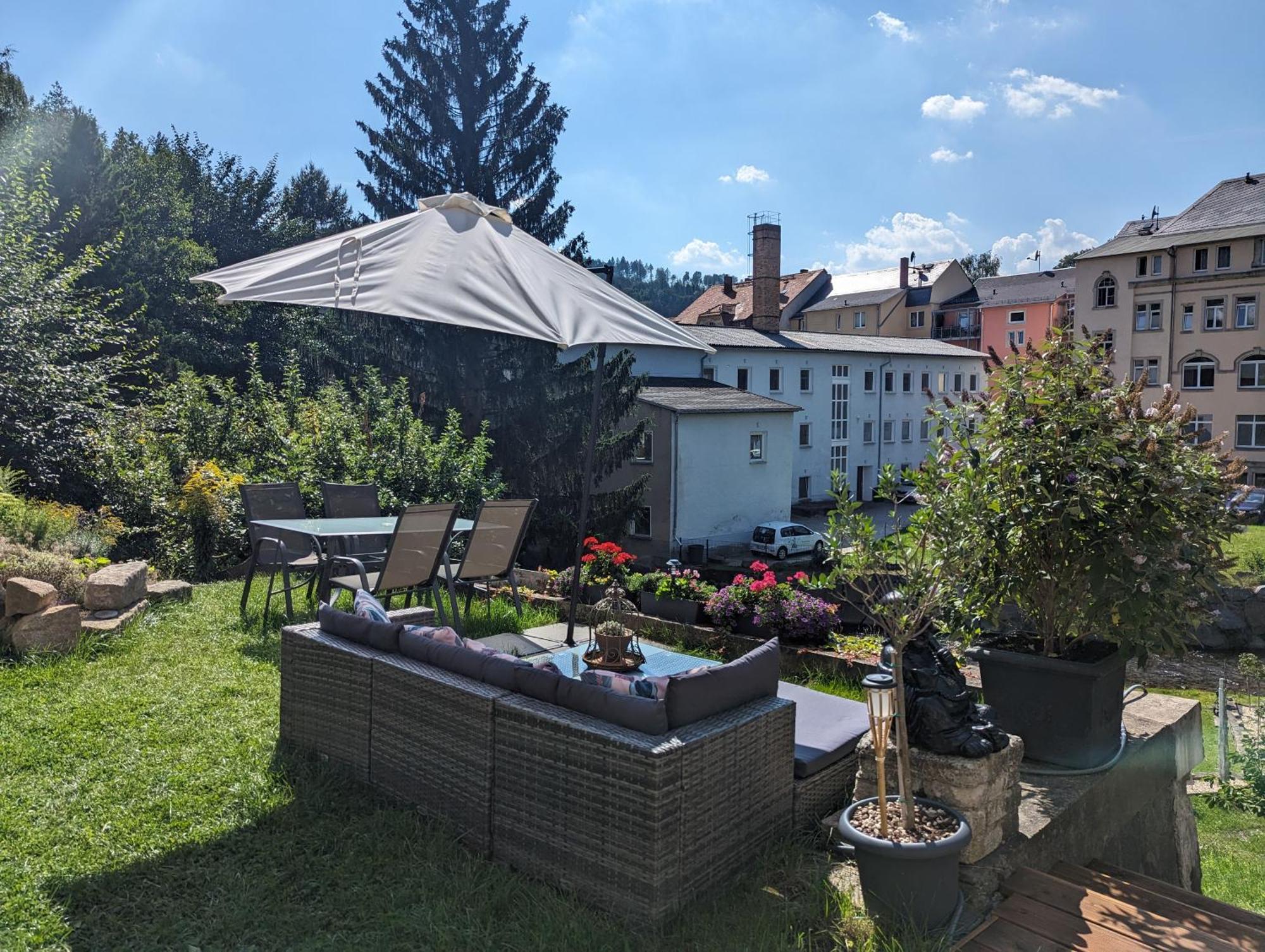 Zi1 - Urlaubsmagie - Erholung Mit Whirlpool & Sauna Sebnitz Luaran gambar