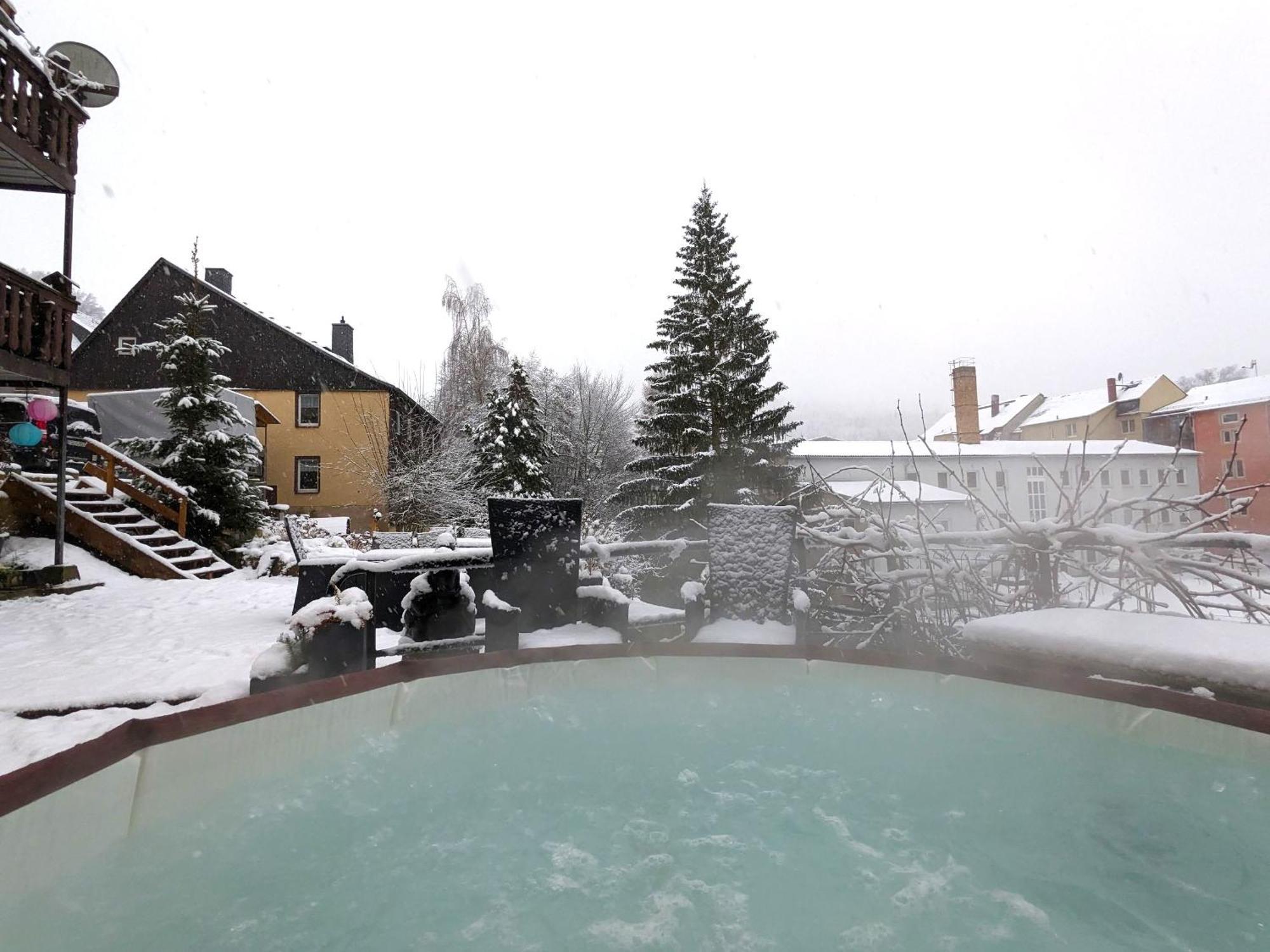 Zi1 - Urlaubsmagie - Erholung Mit Whirlpool & Sauna Sebnitz Luaran gambar