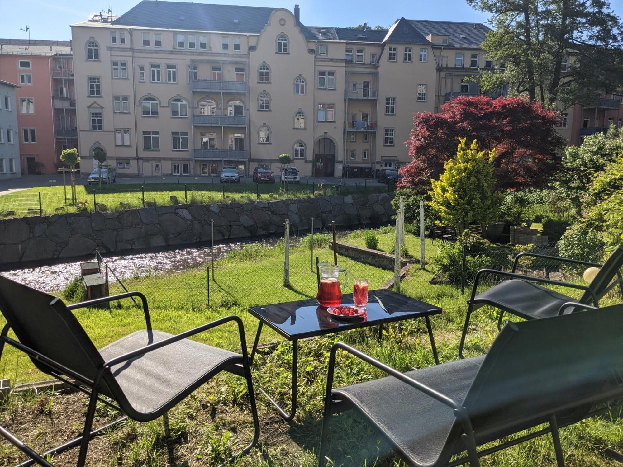 Zi1 - Urlaubsmagie - Erholung Mit Whirlpool & Sauna Sebnitz Luaran gambar